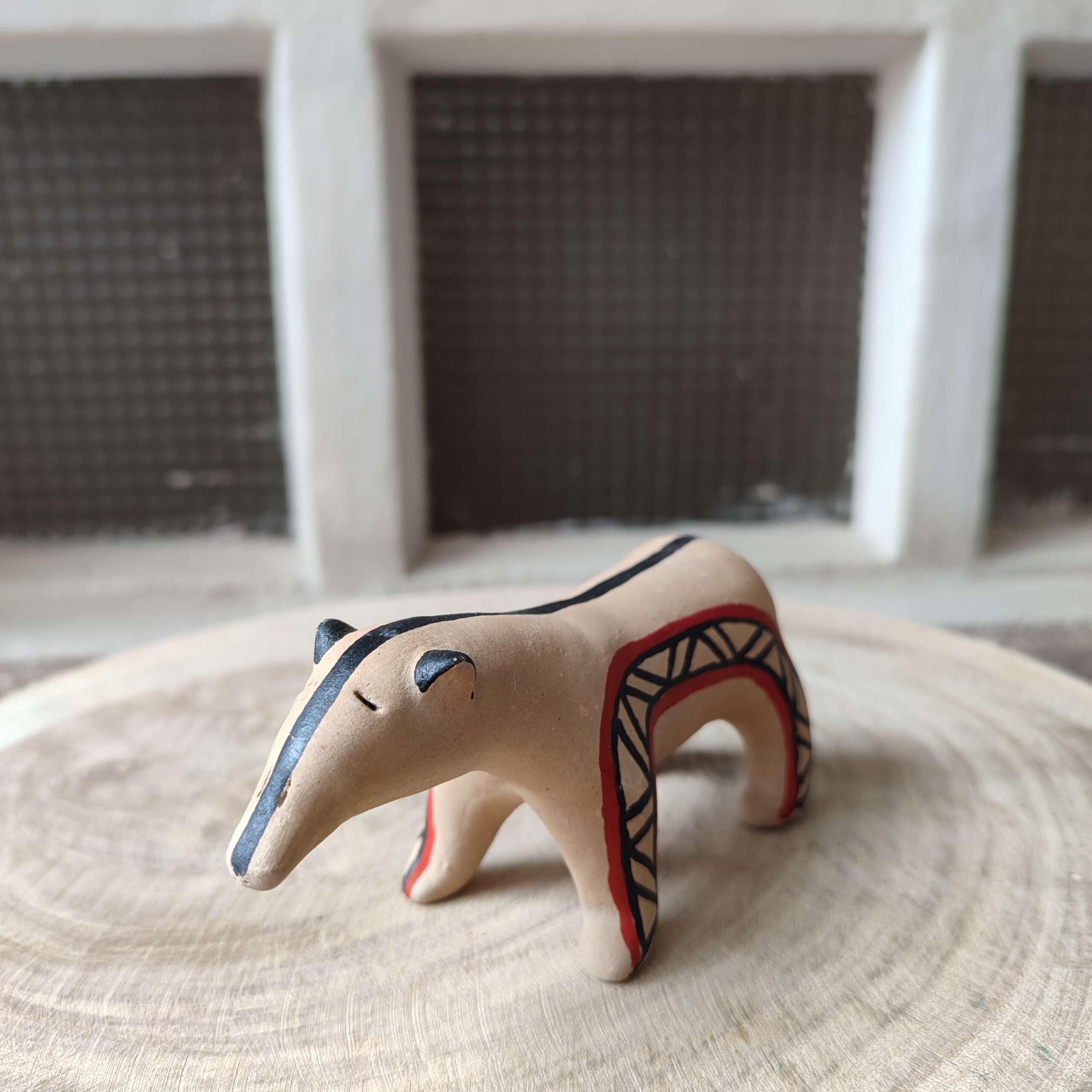Bicho Cerâmica - Anta - Povo Karajá - Imagem 2