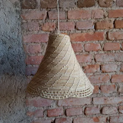 Pendente Cone Fechado - Palha de Carnaúba